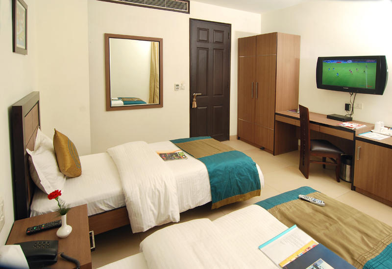 White Lotus Hotel Gurgaon Ngoại thất bức ảnh